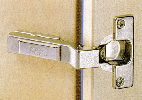 077701 Clip-On 95 Degree Concealed Hinge for Corner Cabinets – Full Overlay / Press-In