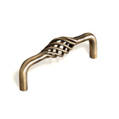 65-102 Siro Designs Provence - 136mm Pull in Antique Brass